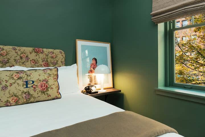 Room 10 of 59