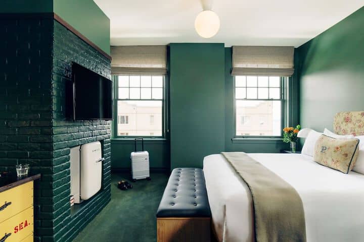 Room 12 of 59